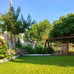 Porto Thassos & Hotel