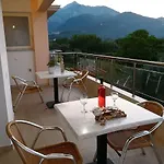 Porto Thassos & Hotel 2*