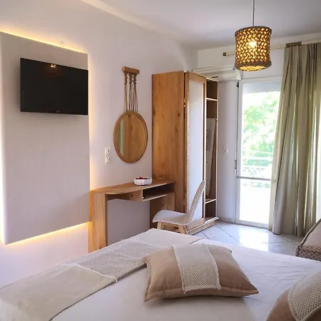 Porto Thassos & 2*