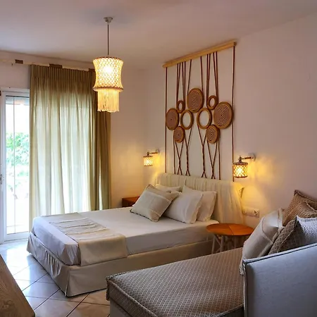 Porto Thassos & Hotel