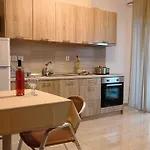 Porto Thassos & 호텔 2*
